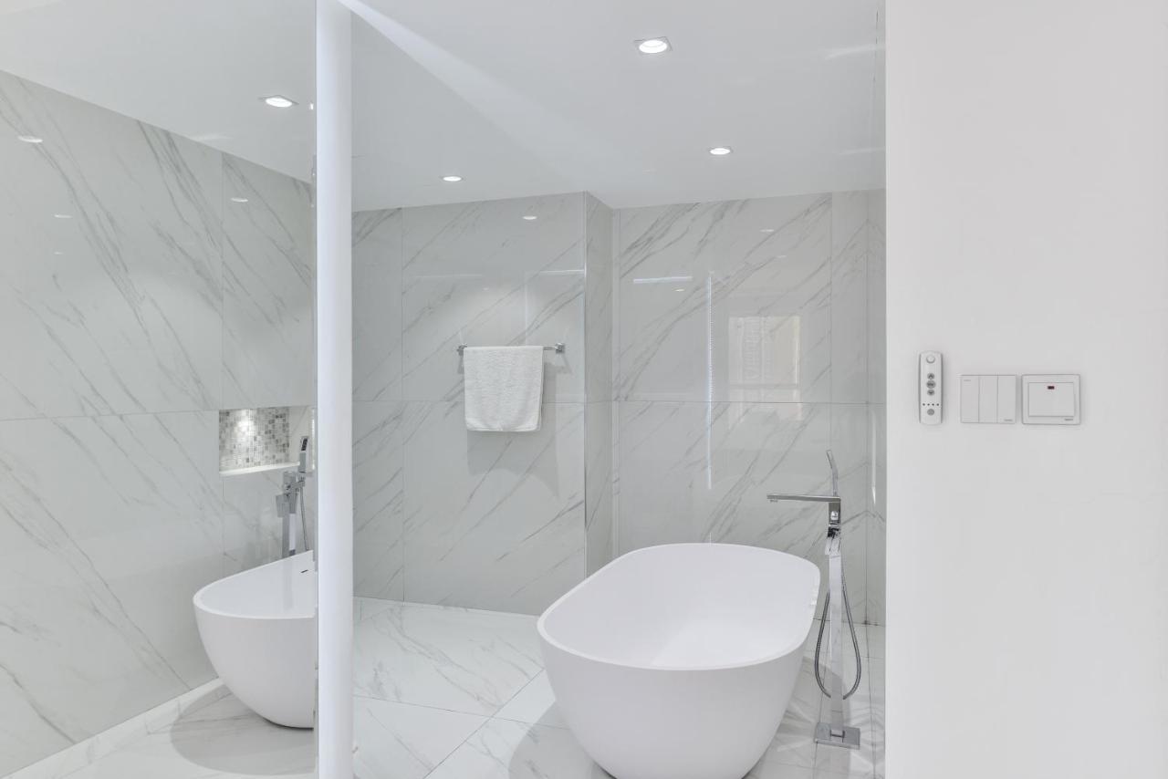 Waterfront Luxury 3Br With Maids Room In Jbr, ดูไบ ภายนอก รูปภาพ